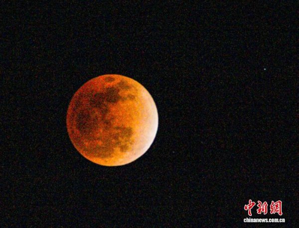 大牛证券港股 9月8日月全食，我国各地可见红月亮